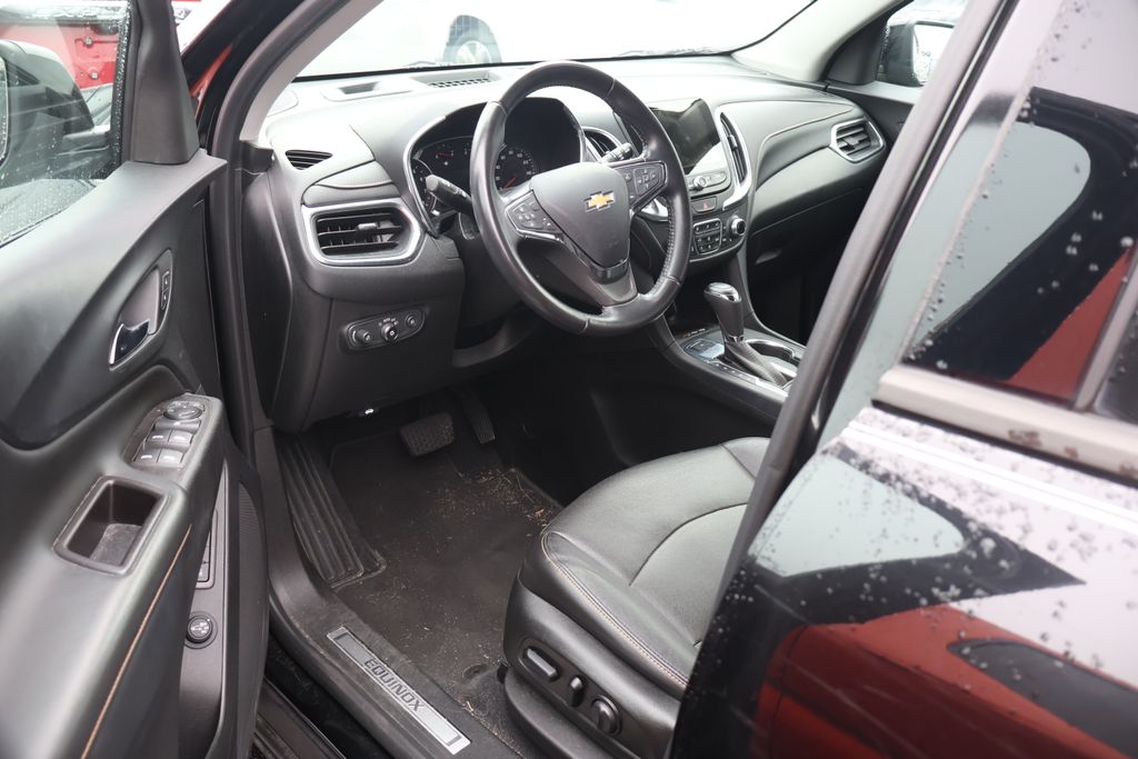 Thumbnail: 2021 Chevrolet Equinox - 11