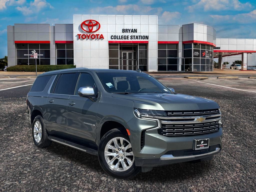 2023 Chevrolet Suburban Premier photo