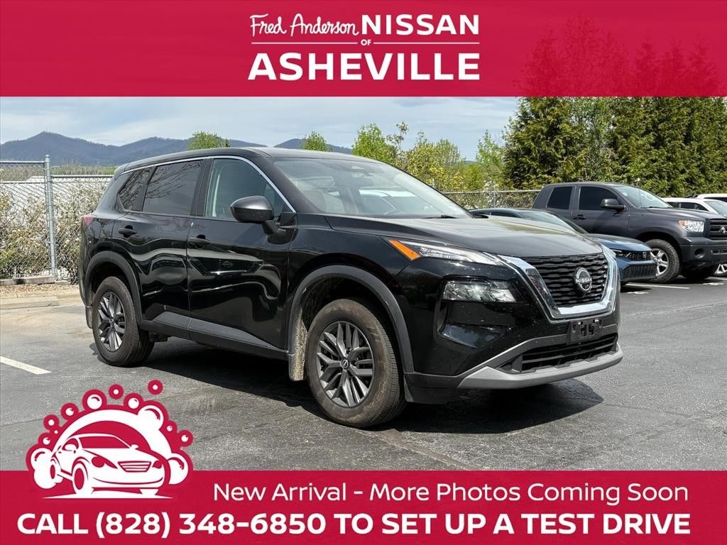 Super Black 2023 Nissan Rogue S AWD SUV / Crossover All-Wheel Drive Continuously Variable Transmission