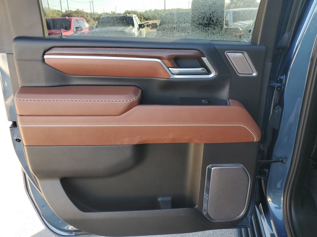 Used Car 2025 Gmc Sierra 2500hd  Denali Ultimate For Sale Under $80,000 In Austin, Texas