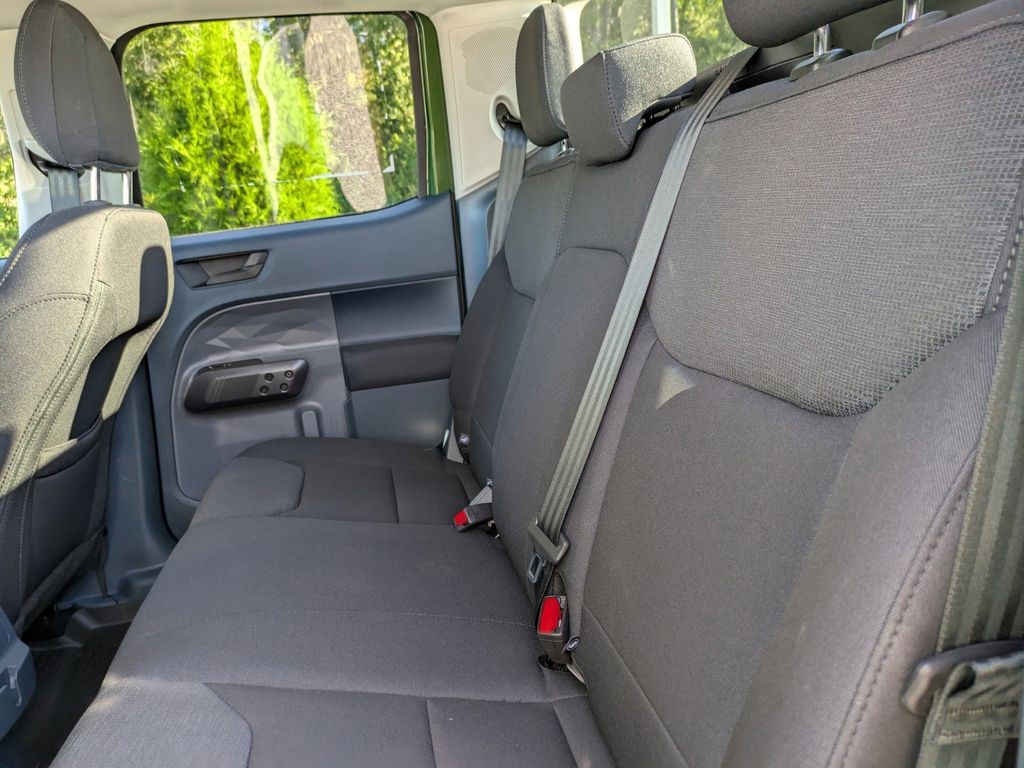 2025 Ford Maverick XL