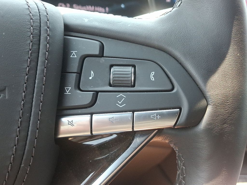 2024 Cadillac Escalade ESV Sport Platinum 25