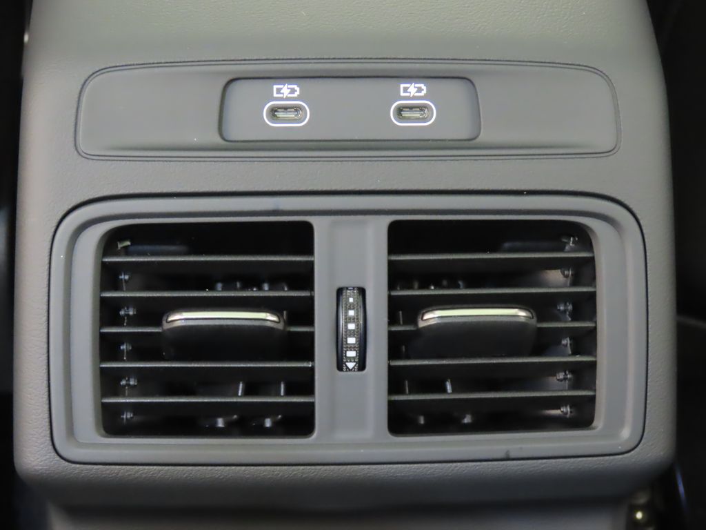 Thumbnail: 2025 Audi Q5 - 23