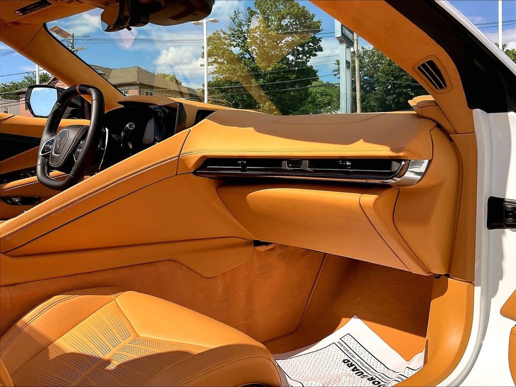 2024 Chevrolet Corvette — photo 14