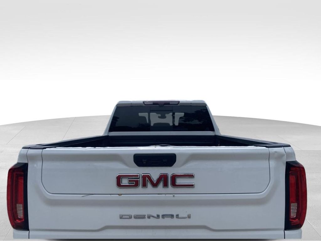 Used 2020 White GMC Denali image 19