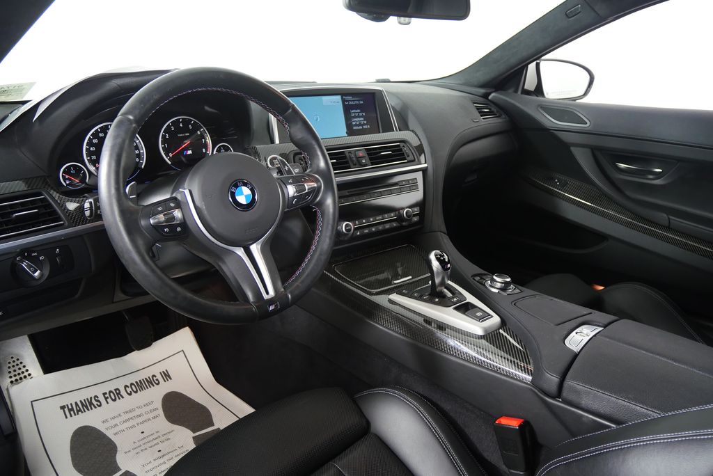 2014 BMW M6 Base 16