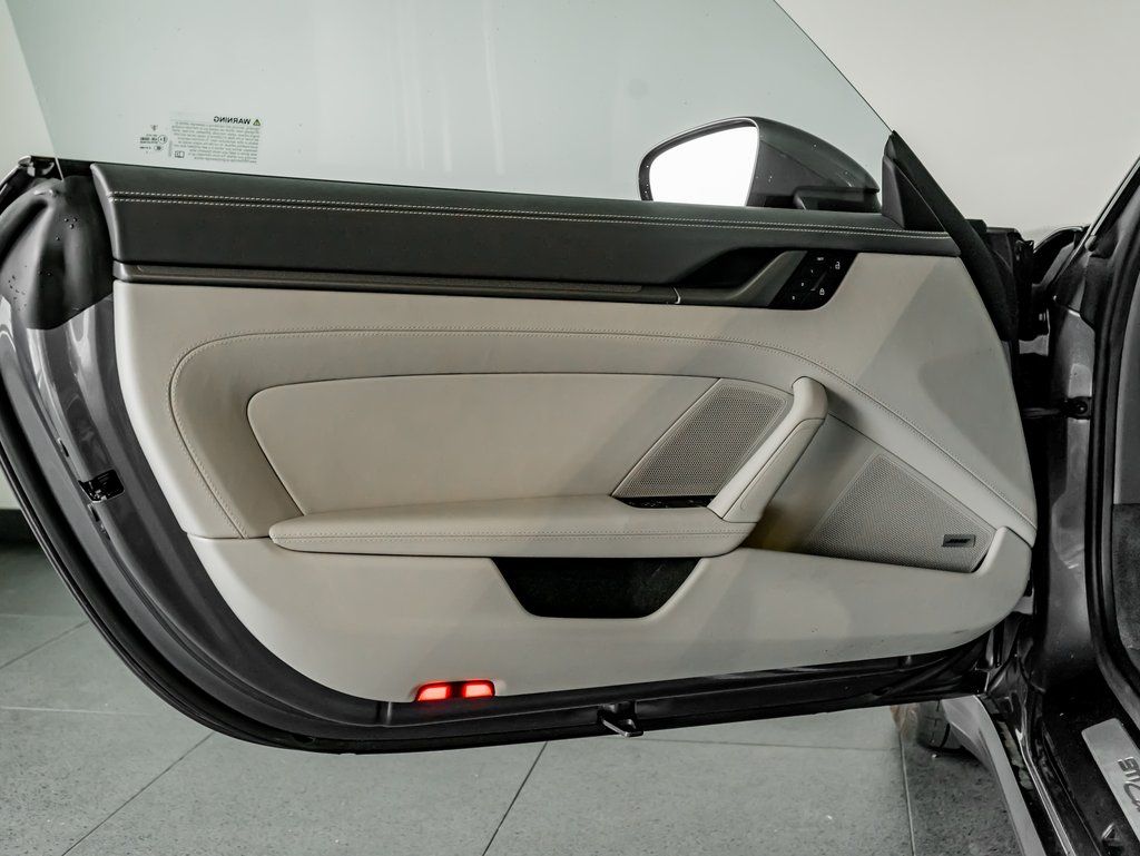 Certified Used 2025  Porsche Carrera image 12