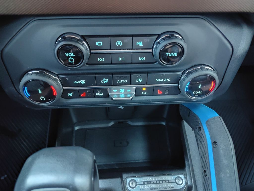 Used Car 2022 Ford Bronco  Outer Banks For Sale Under $40,000 In Austin, Texas