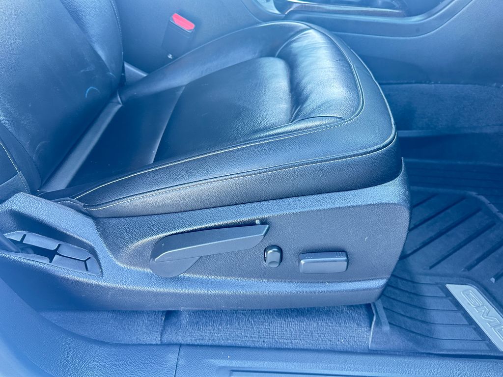 Used 2020 GMC Canyon Truck