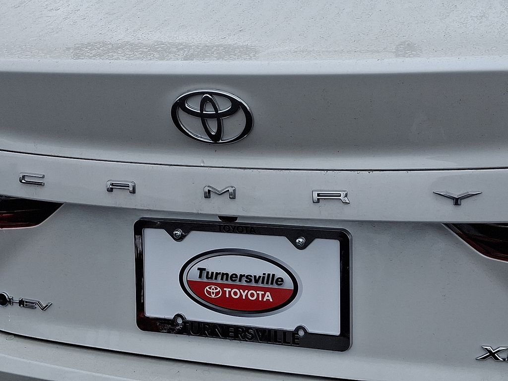 Thumbnail: 2025 Toyota Camry - 31