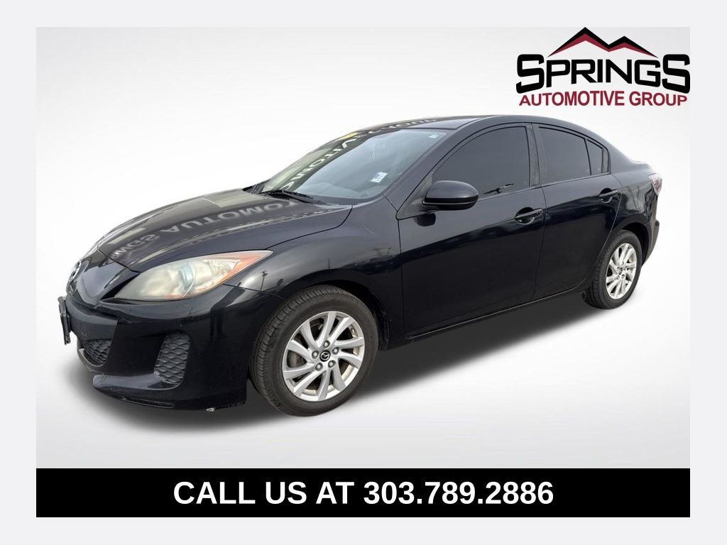Black Mica 2013 Mazda MAZDA3 i Grand Touring Sedan Front-Wheel Drive 6-Speed Automatic