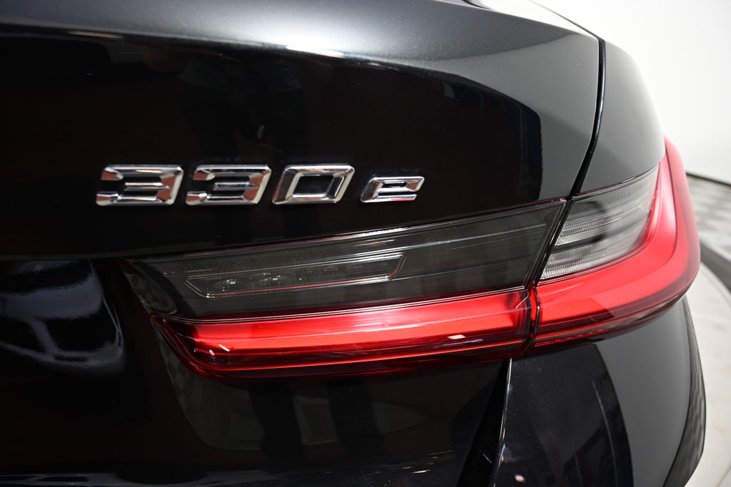 Thumbnail: 2023 BMW 3 Series - 11