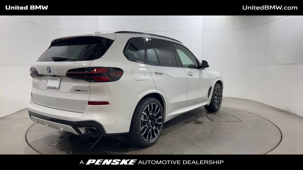 Thumbnail: 2026 BMW X5 - 8