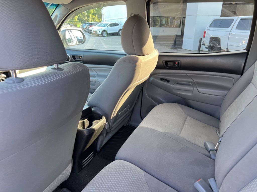 2014 Toyota Tacoma PreRunner photo 16