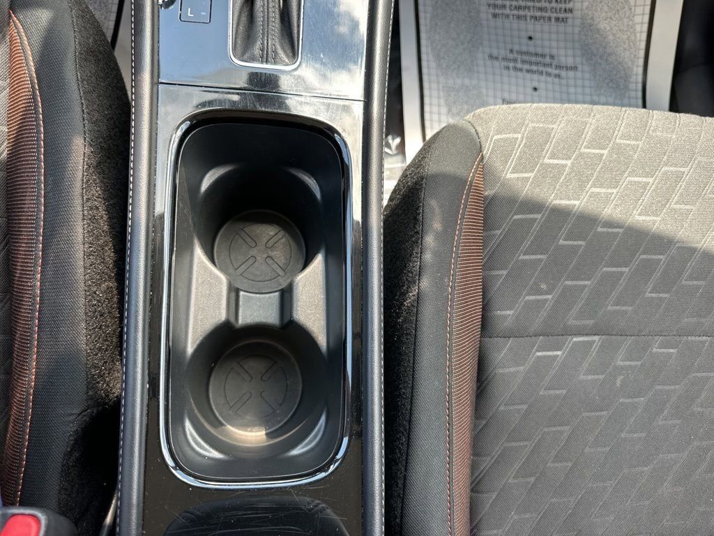 2023 Super Black Nissan Kicks SR FWD SUV