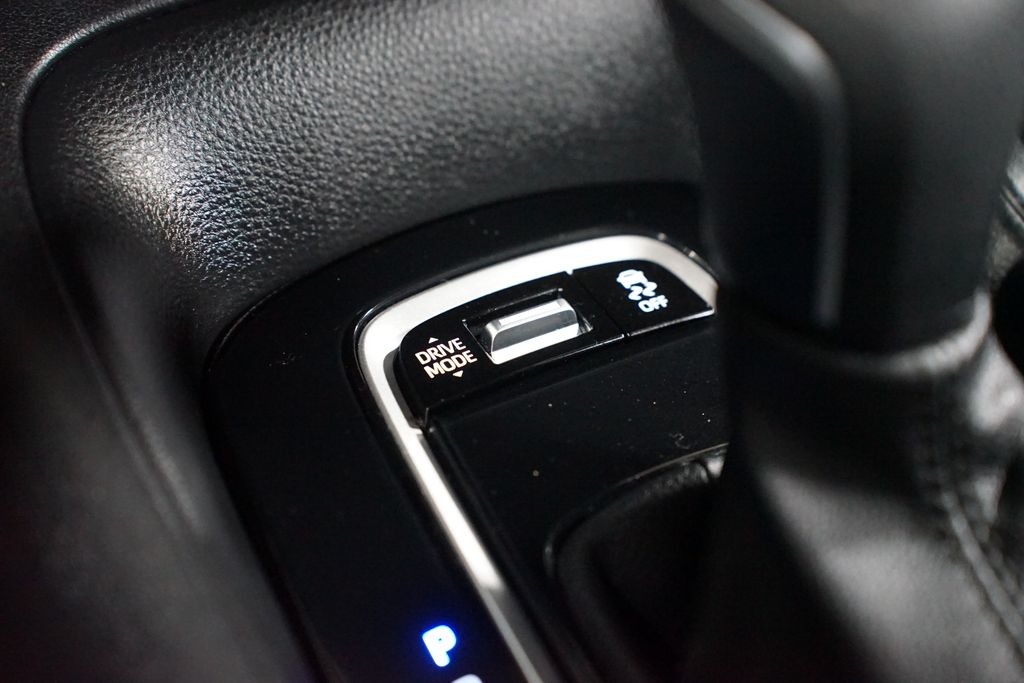 Thumbnail: 2024 Toyota Corolla - 21