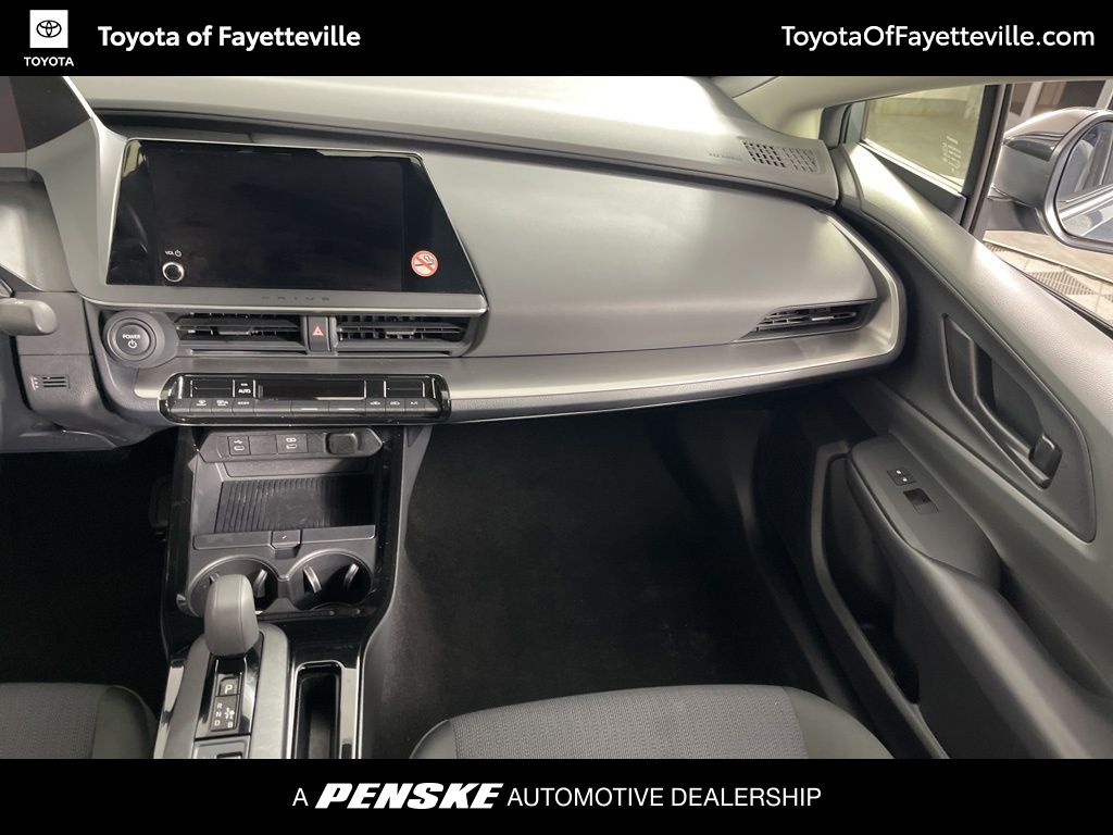 Thumbnail: 2024 Toyota Prius - 17