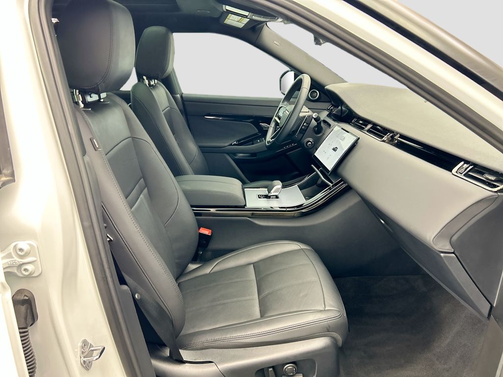 Thumbnail: 2025 Land Rover Range Rover Evoque - 19