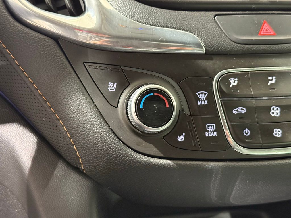 Thumbnail: 2018 Chevrolet Equinox - 28