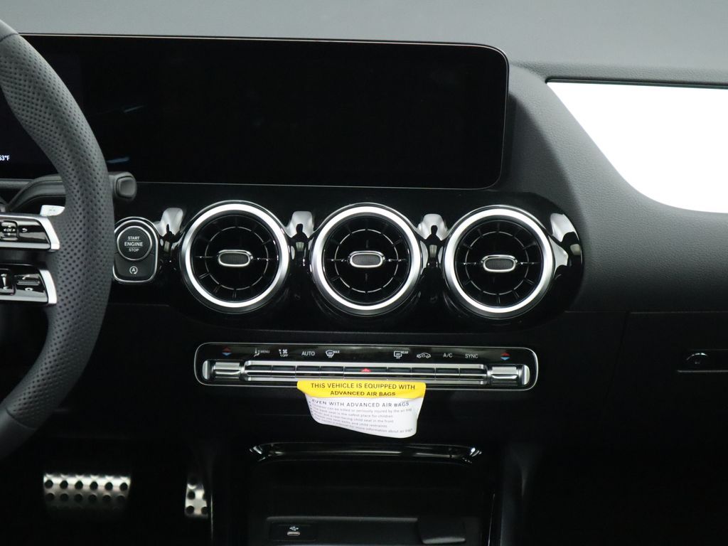 Thumbnail: 2026 Mercedes-Benz GLA - 15