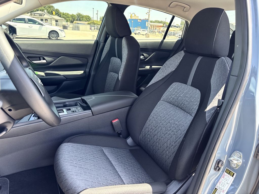 New 2027 Nissan Sentra Sedan