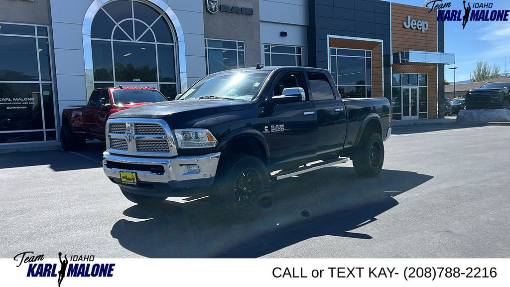 Brilliant Black Crystal Pearlcoat 2017 RAM 2500 Laramie Crew Cab 4WD Pickup Truck Four-Wheel Drive 6-Speed Automatic