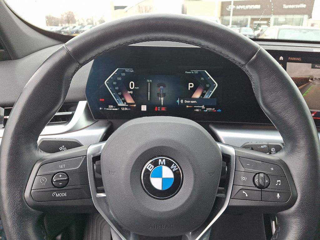 Thumbnail: 2023 BMW X1 - 20