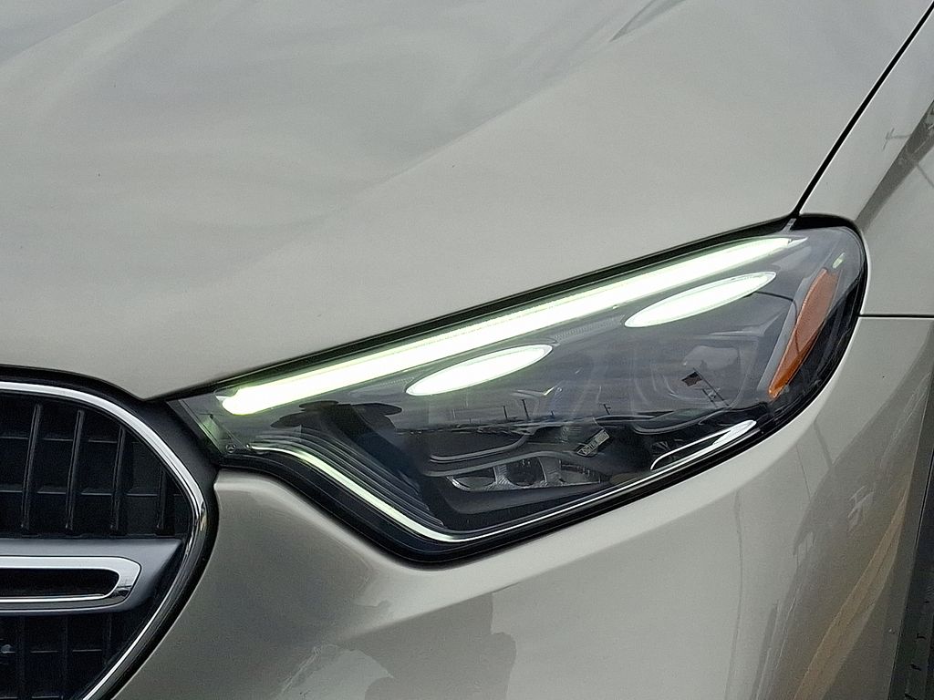 Thumbnail: 2024 Mercedes-Benz GLC - 9