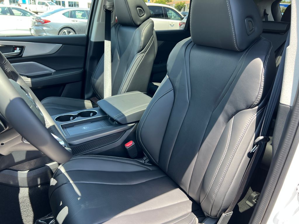 Thumbnail: 2026 Acura MDX - 15