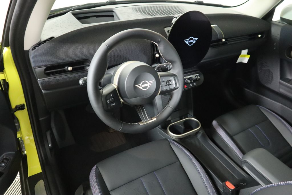 Thumbnail: 2025 MINI Cooper - 9