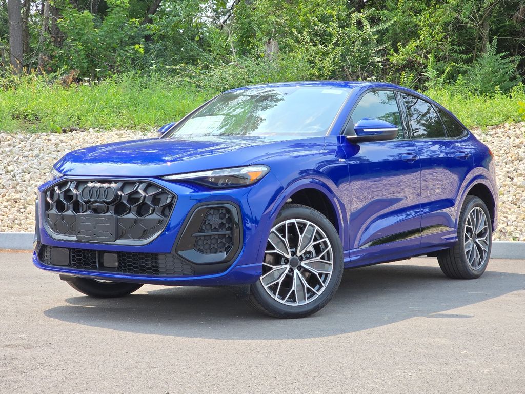 Ultra Blue Metallic 2026 Audi Q5 Sportback Sedan All-Wheel Drive 7-Speed Automatic