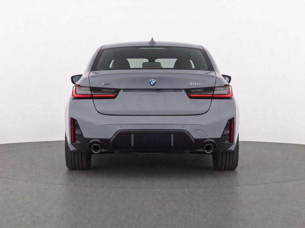 Thumbnail: 2023 BMW 3 Series - 31