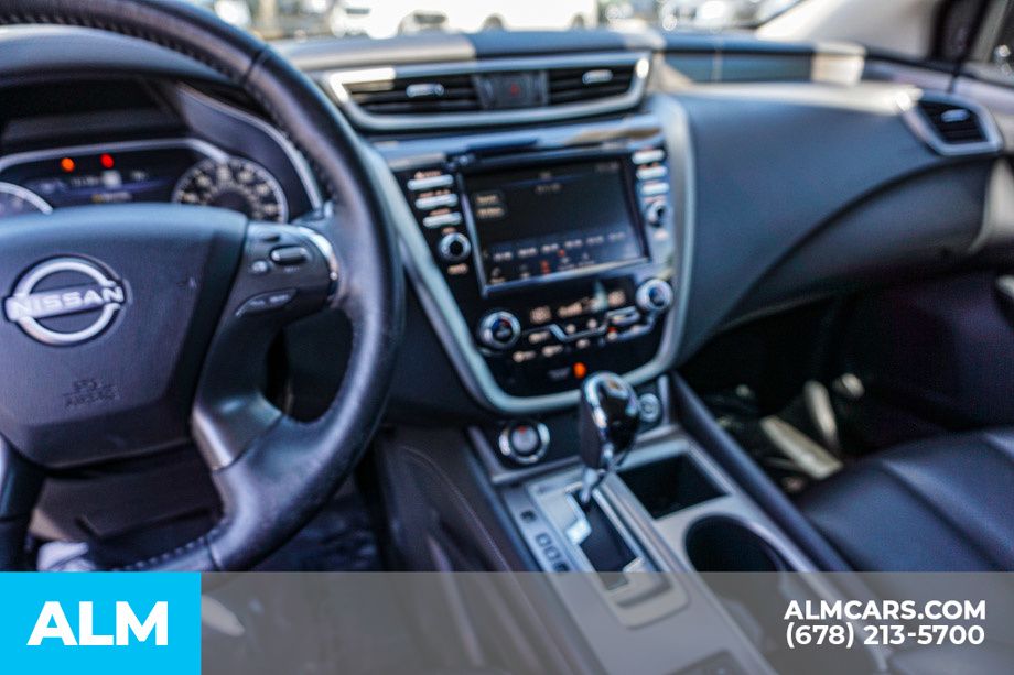 Used 2024 Gray Nissan SV image 32