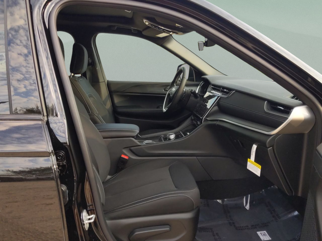 New 2025 Black Jeep Laredo image 32