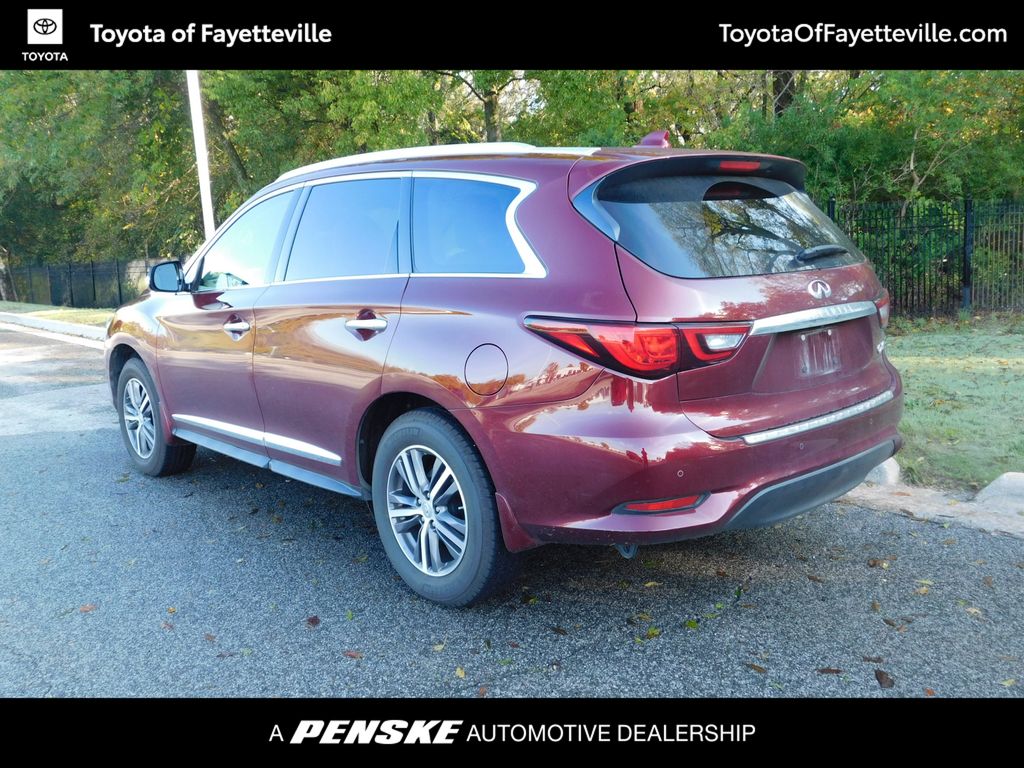 Thumbnail: 2019 INFINITI QX60 - 3