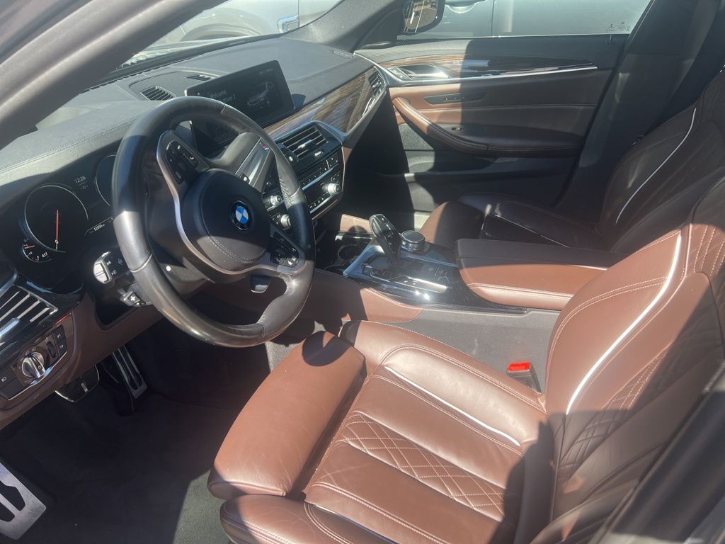 Thumbnail: 2018 BMW 5 Series - 8