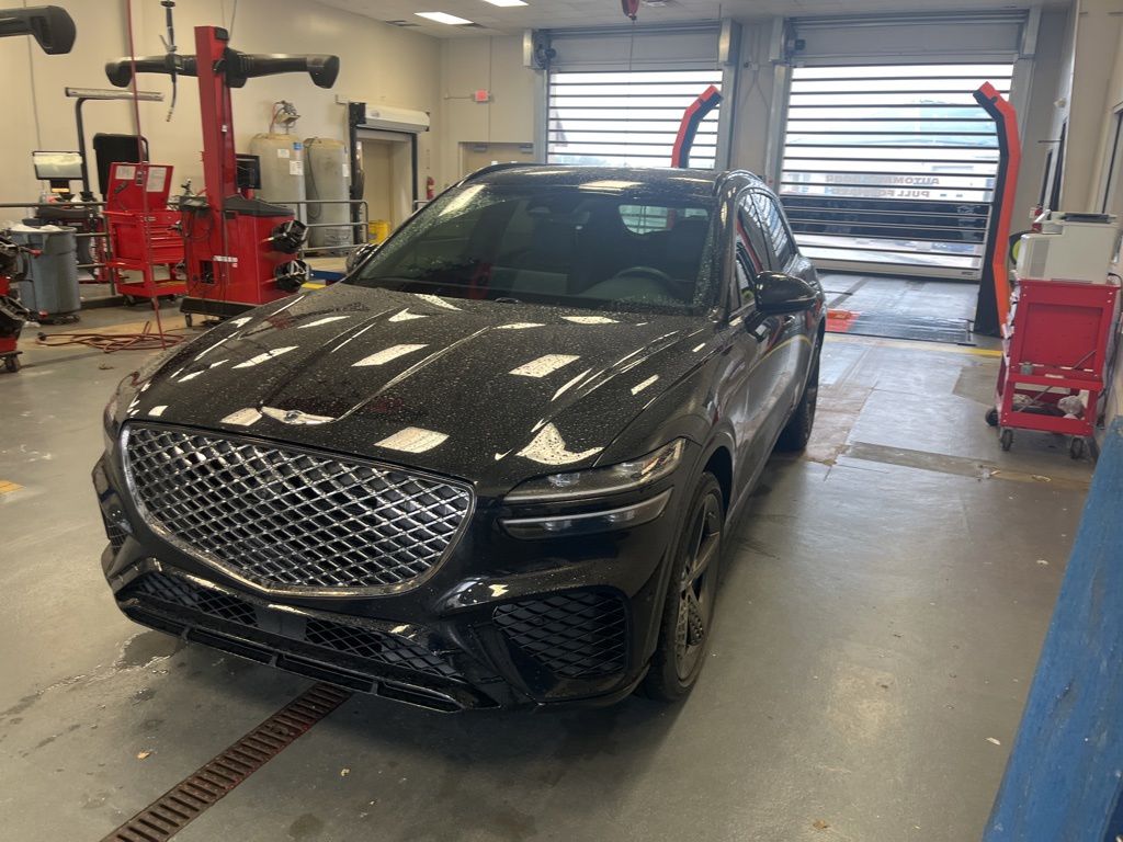 View vehicle photo 2