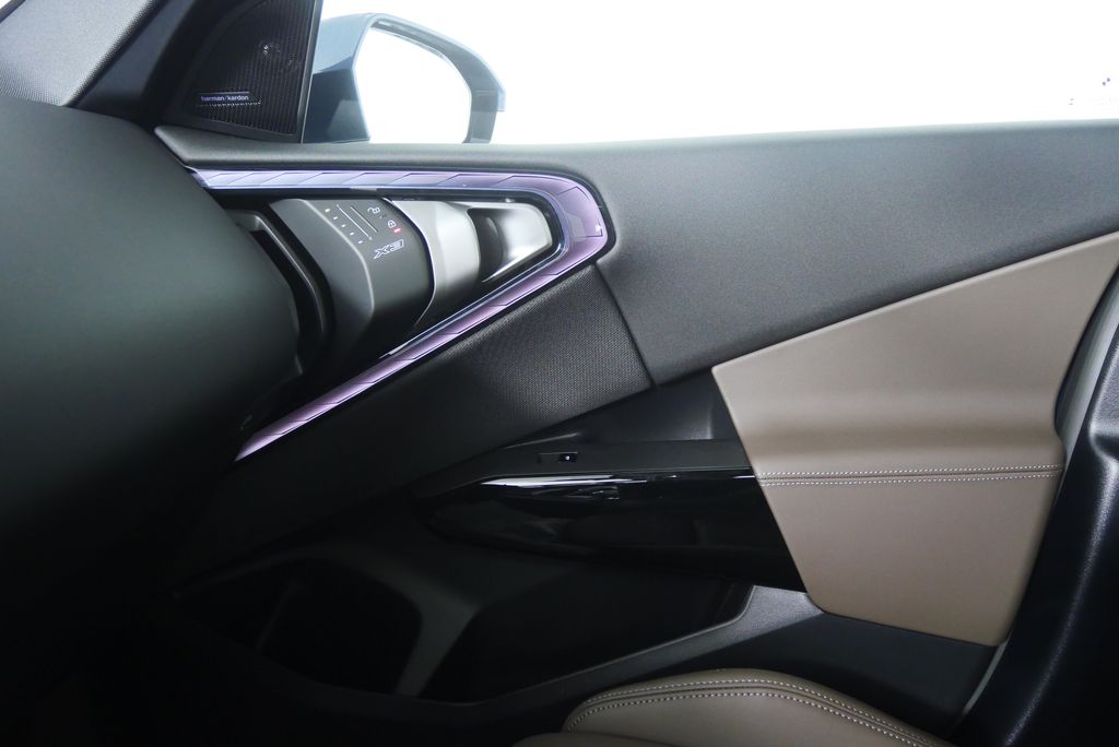 Thumbnail: 2026 BMW X3 - 21