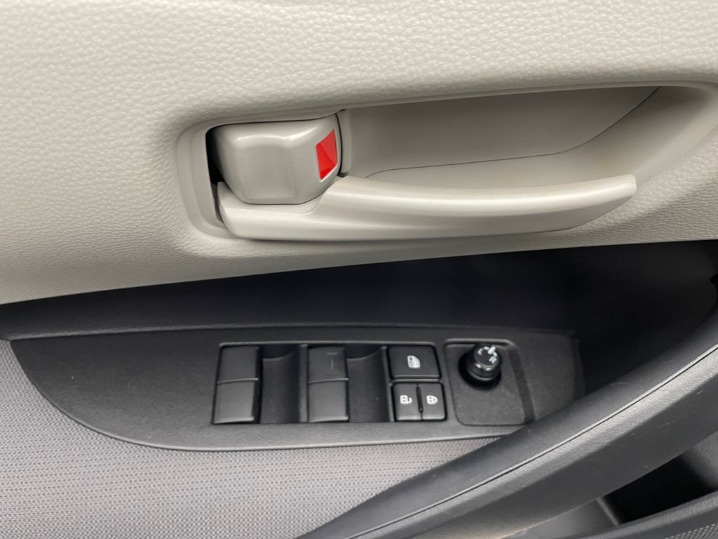 Thumbnail: 2024 Toyota Corolla - 10