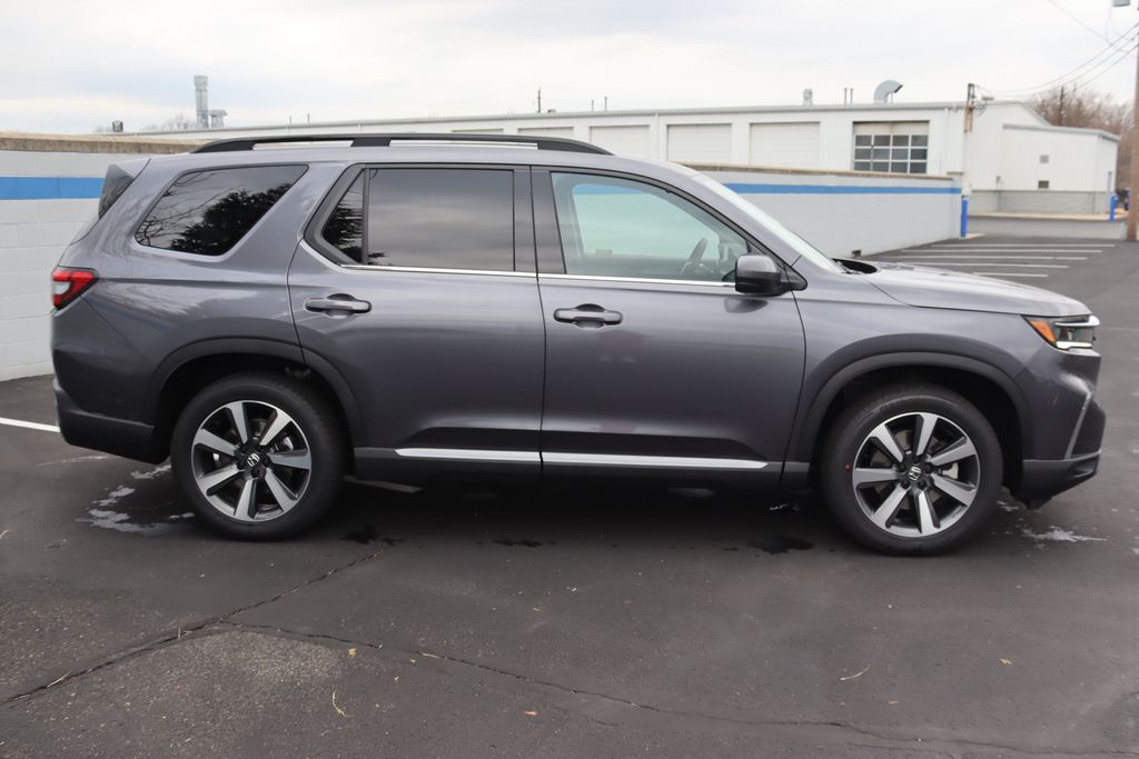 Thumbnail: 2025 Honda Pilot - 6