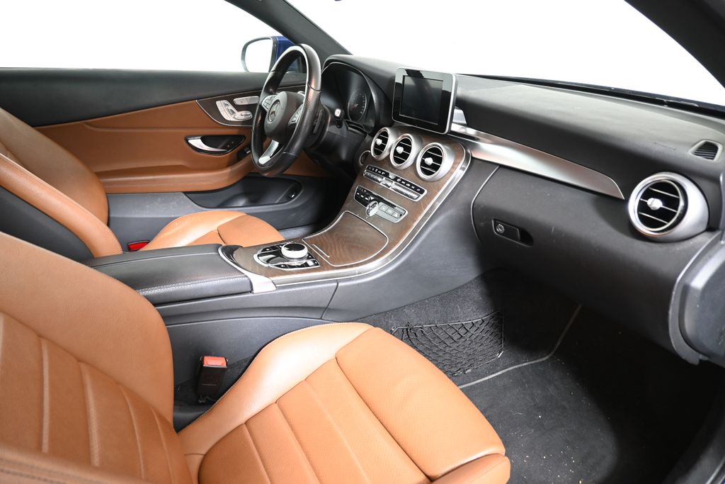 Thumbnail: 2017 Mercedes-Benz C-Class - 25