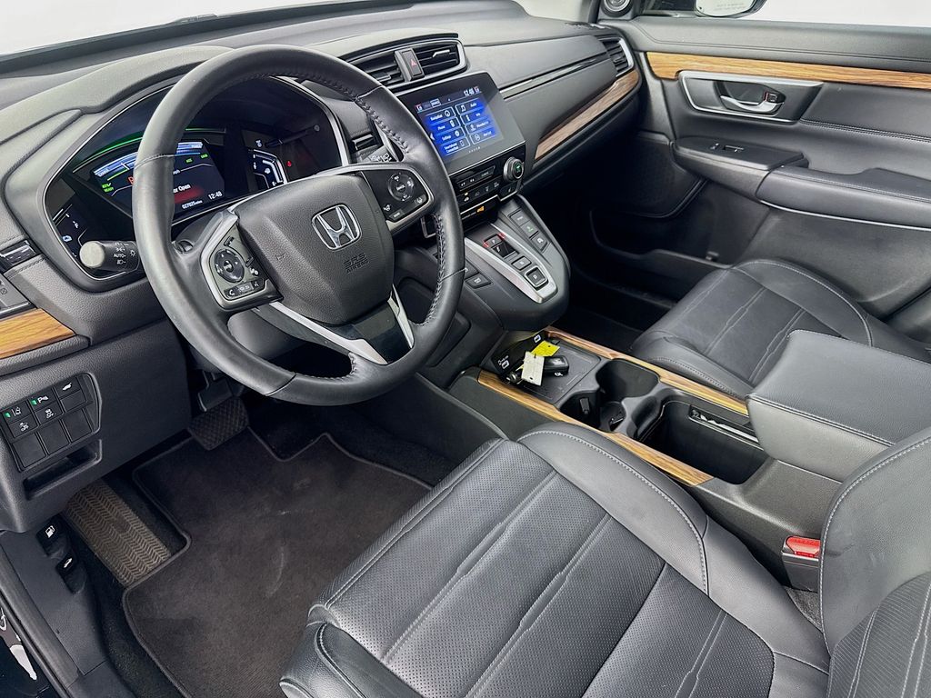 2022 Honda CR-V Hybrid Touring photo