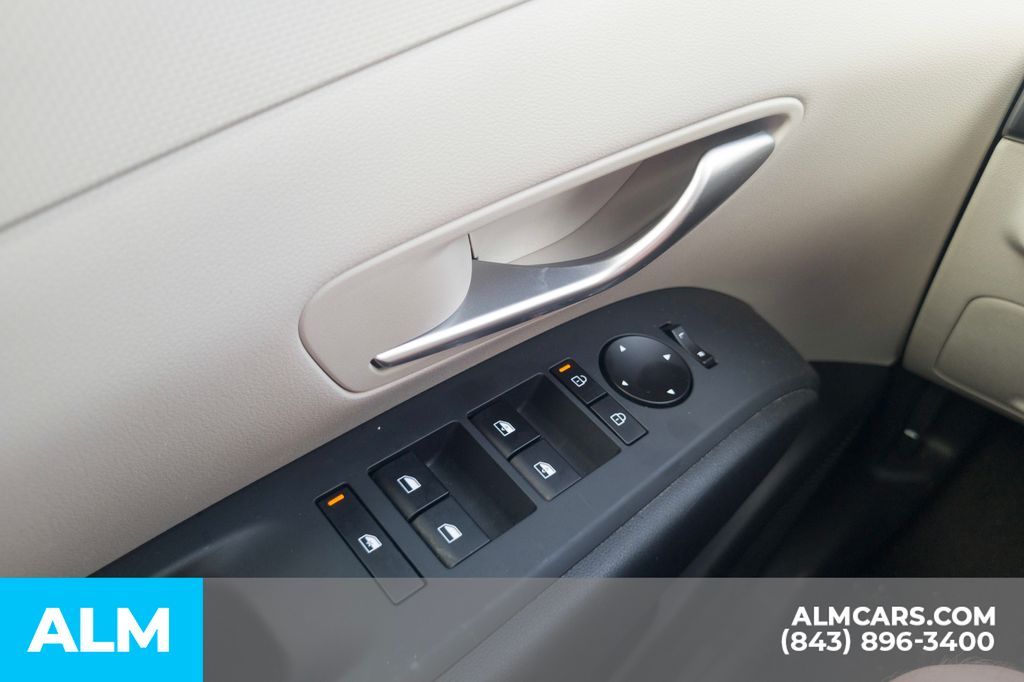 Used 2026 Gray Hyundai SEL image 14
