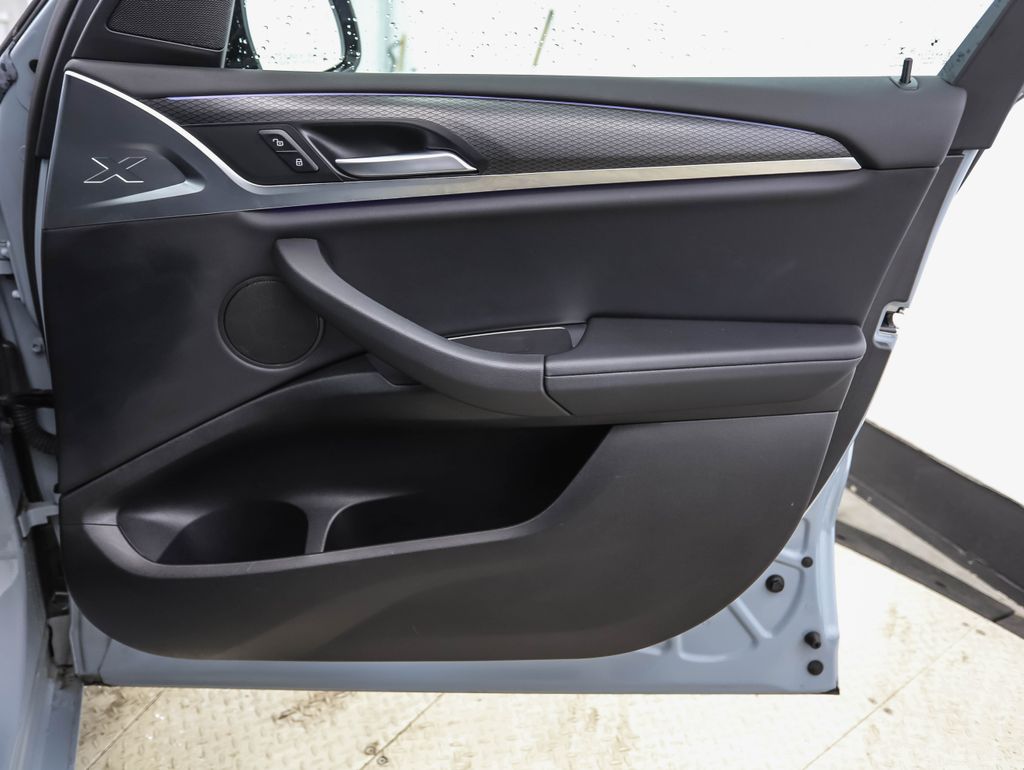 Thumbnail: 2022 BMW X3 - 29