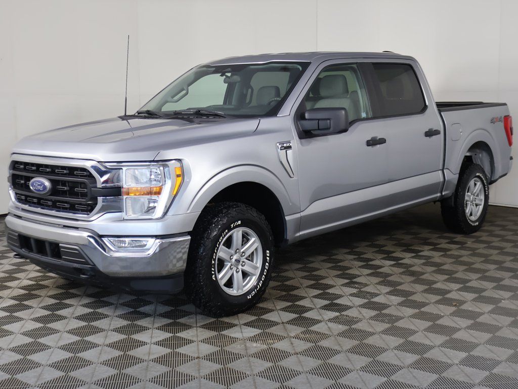 Used 2022 Silver Ford XLT image 8