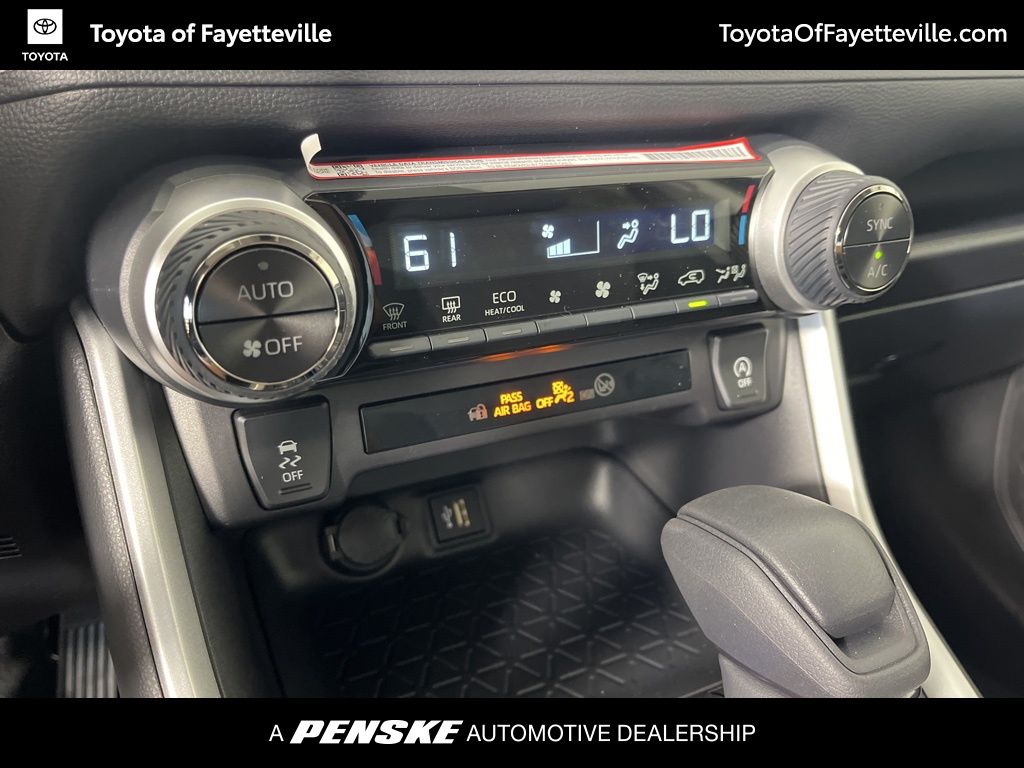 Thumbnail: 2025 Toyota RAV4 - 27