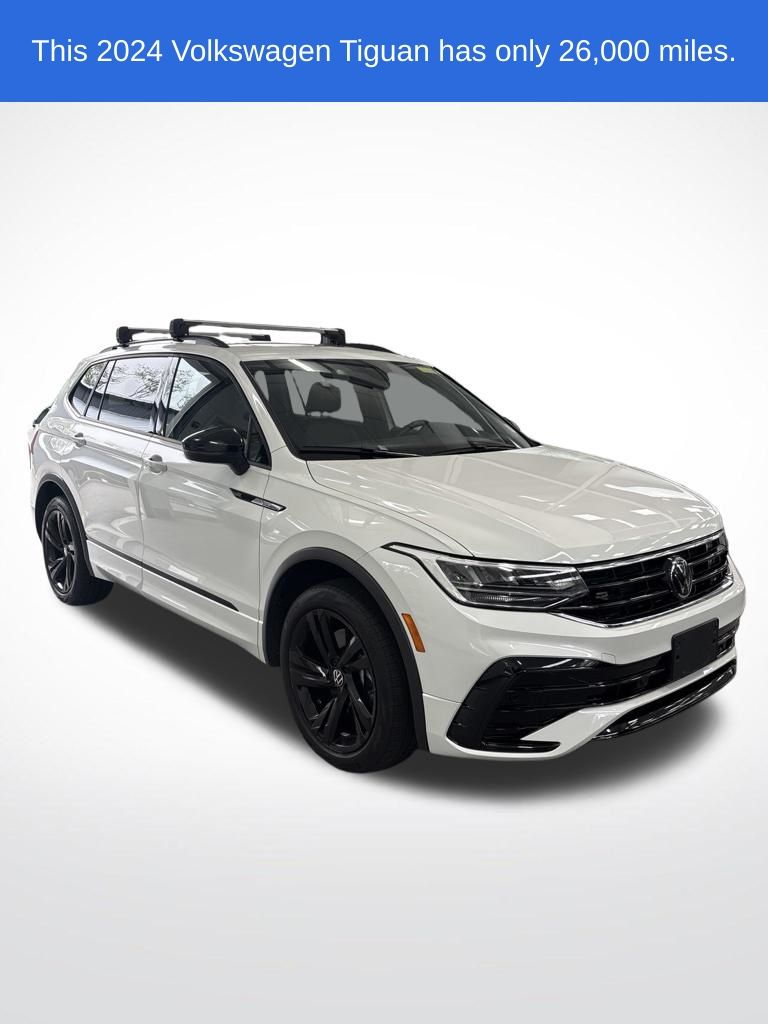 Opal White 2024 Volkswagen Tiguan SUV / Crossover All-Wheel Drive 8-Speed Automatic