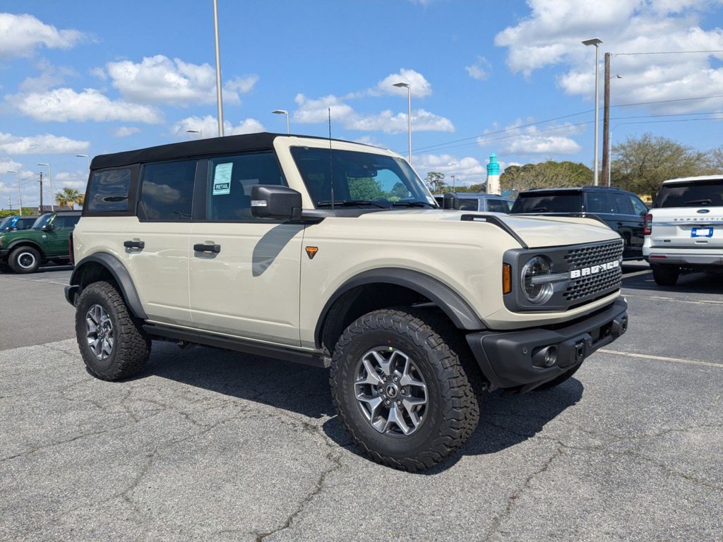 2025 Ford Bronco Badlands