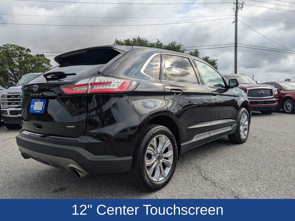 2022 Ford Edge Titanium