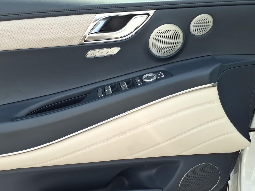 Used 2025 Genesis GV80 SUV